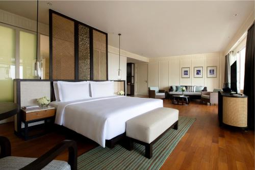 intercontinental hua hin resort by ihg