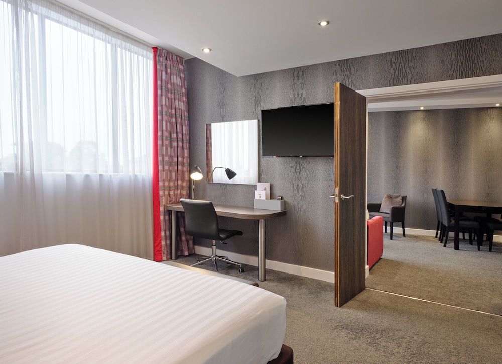 holiday inn huntingdon racecourse by ihg