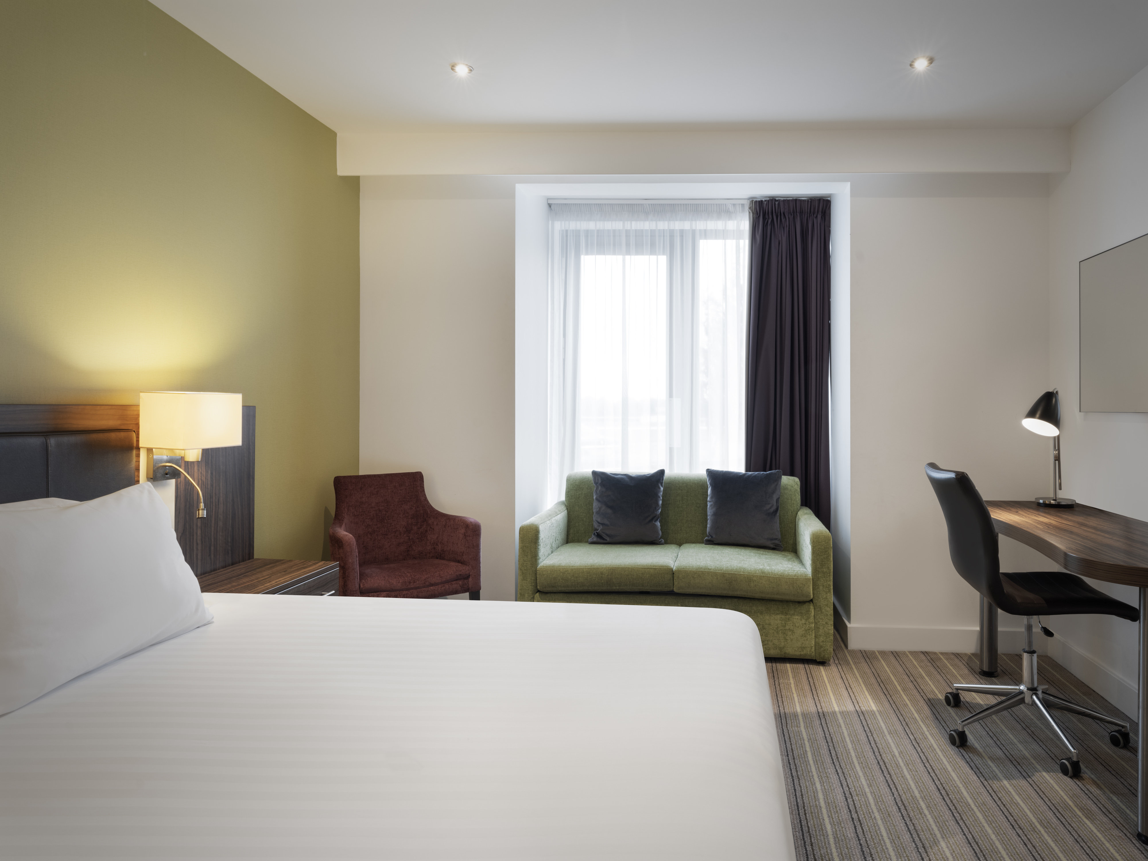 holiday inn huntingdon racecourse by ihg