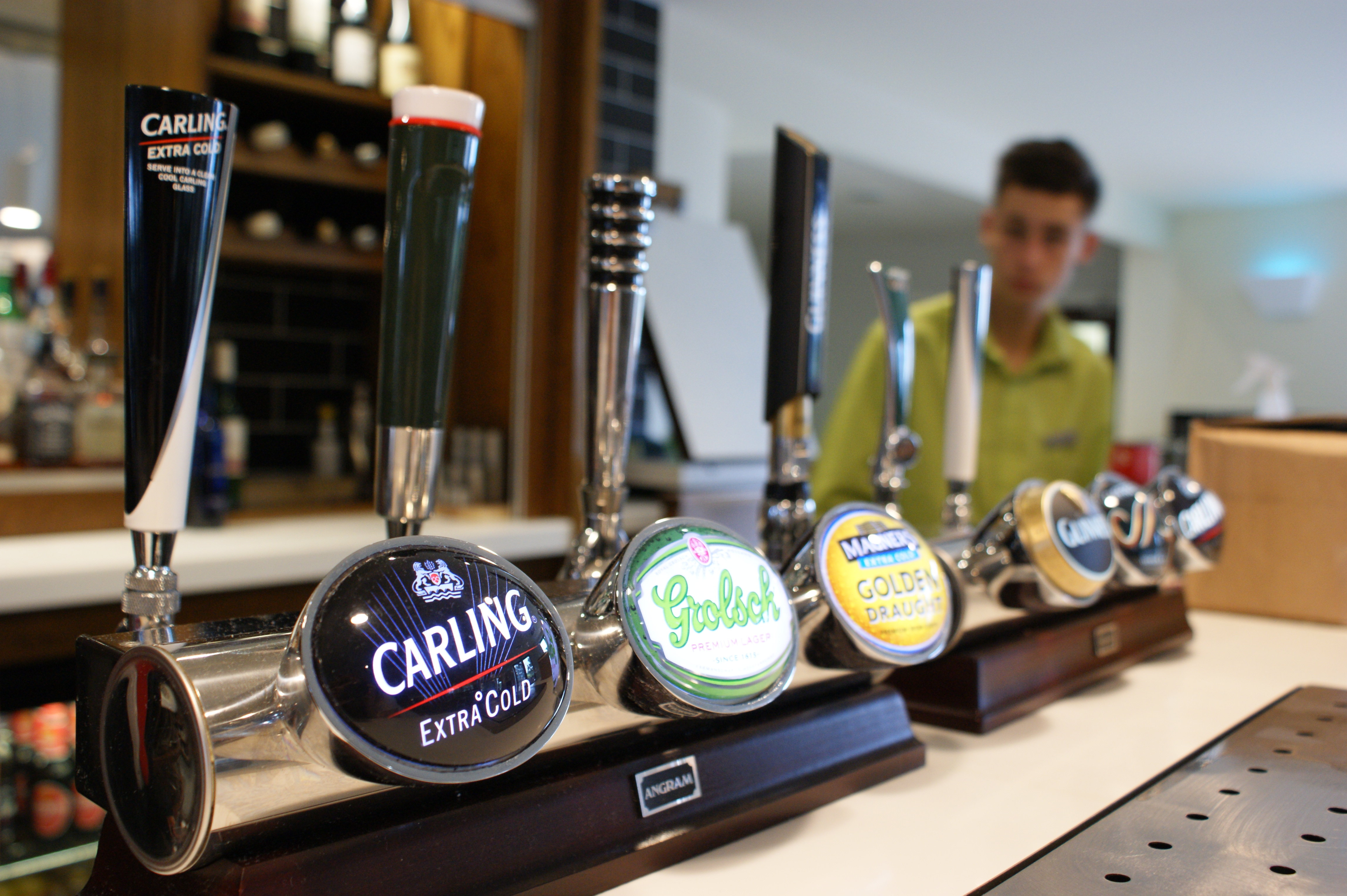 holiday inn huntingdon racecourse by ihg
