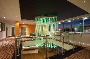 holiday inn huntingdon racecourse by ihg
