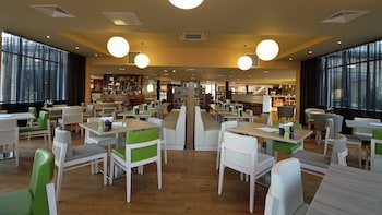 Holiday Inn Huntingdon - Racecourse By Ihg,Cambridgeshire>>Brampton,3 star
