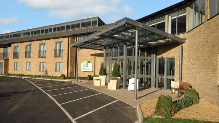 holiday inn huntingdon racecourse by ihg