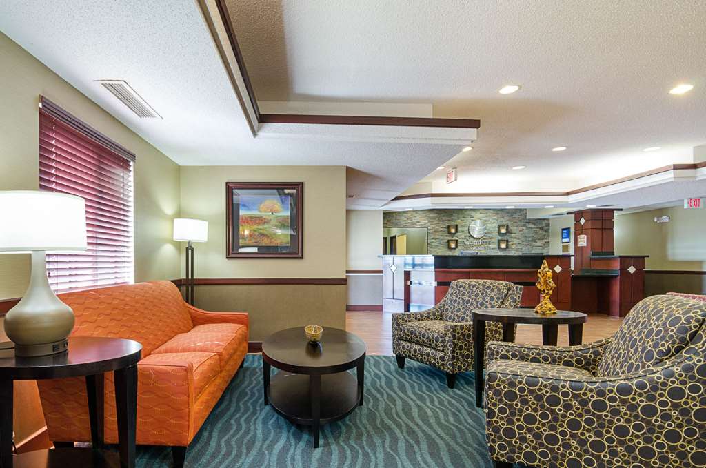 comfort inn and suites