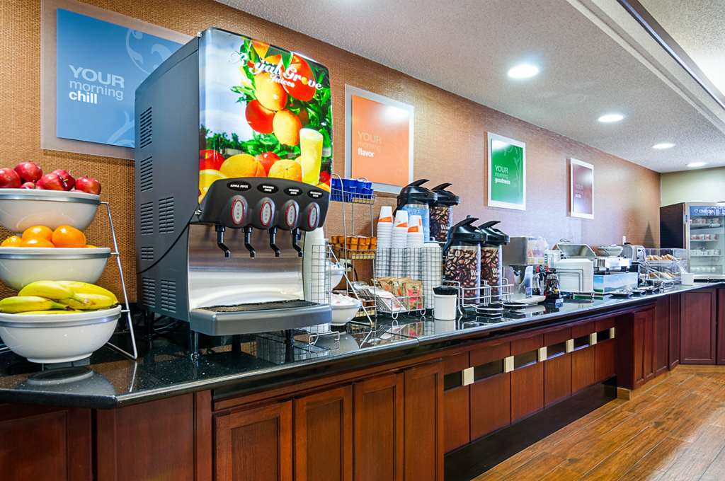 comfort inn and suites