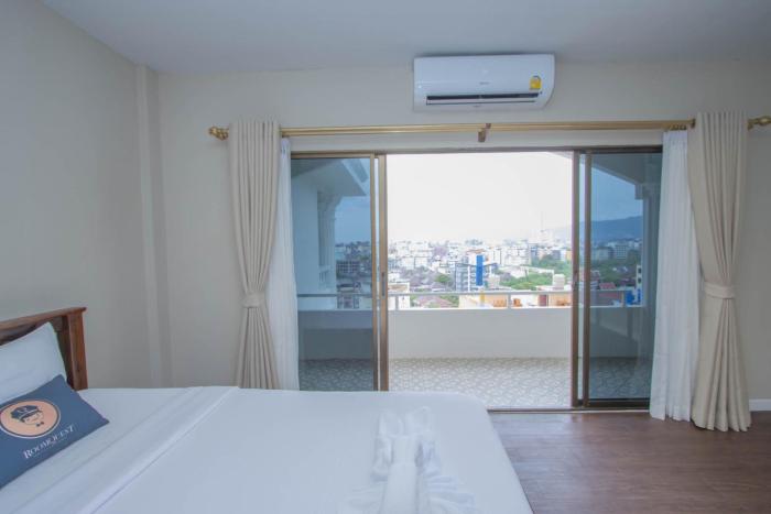 roomquest the peak patong hill