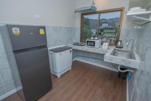 roomquest the peak patong hill