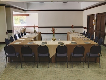 hotel estelar altamira