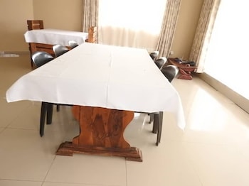 tingompela guest house