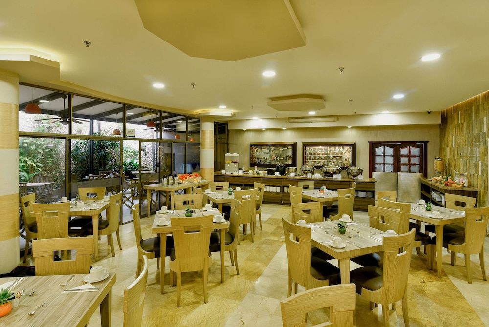 howard johnson hotel versalles barranquilla