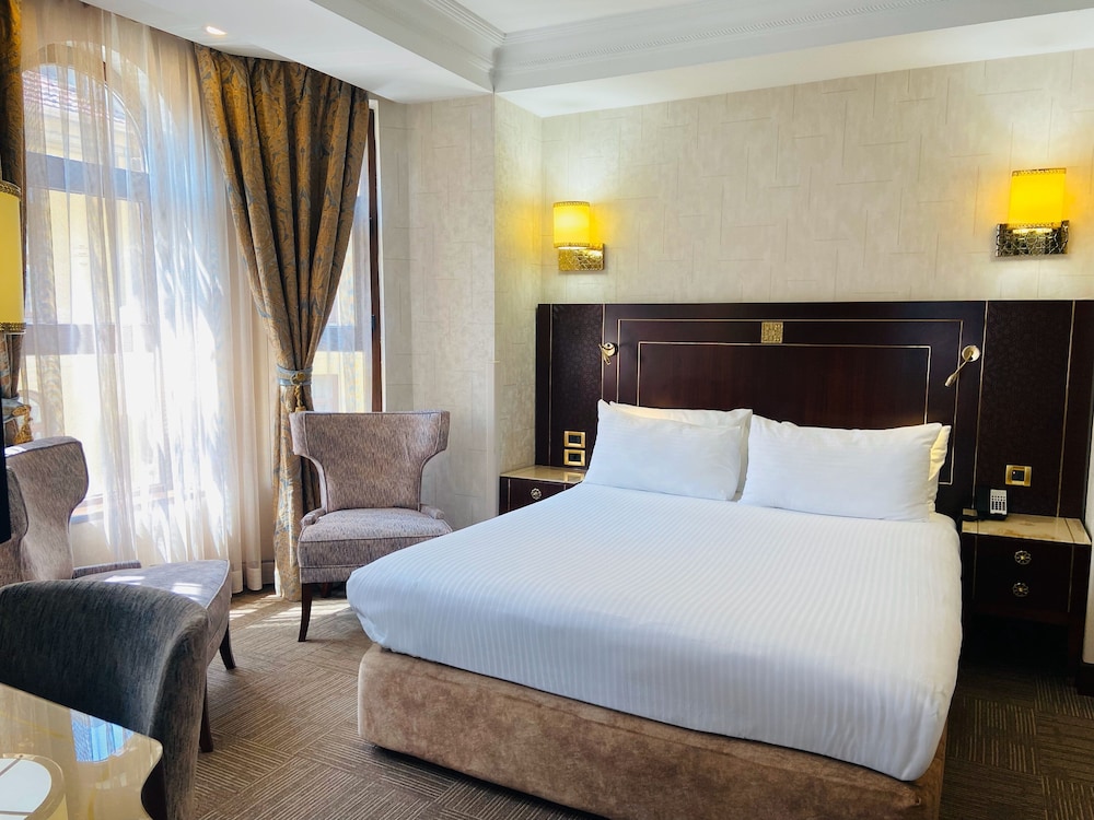 crowne plaza istanbul old city by ihg