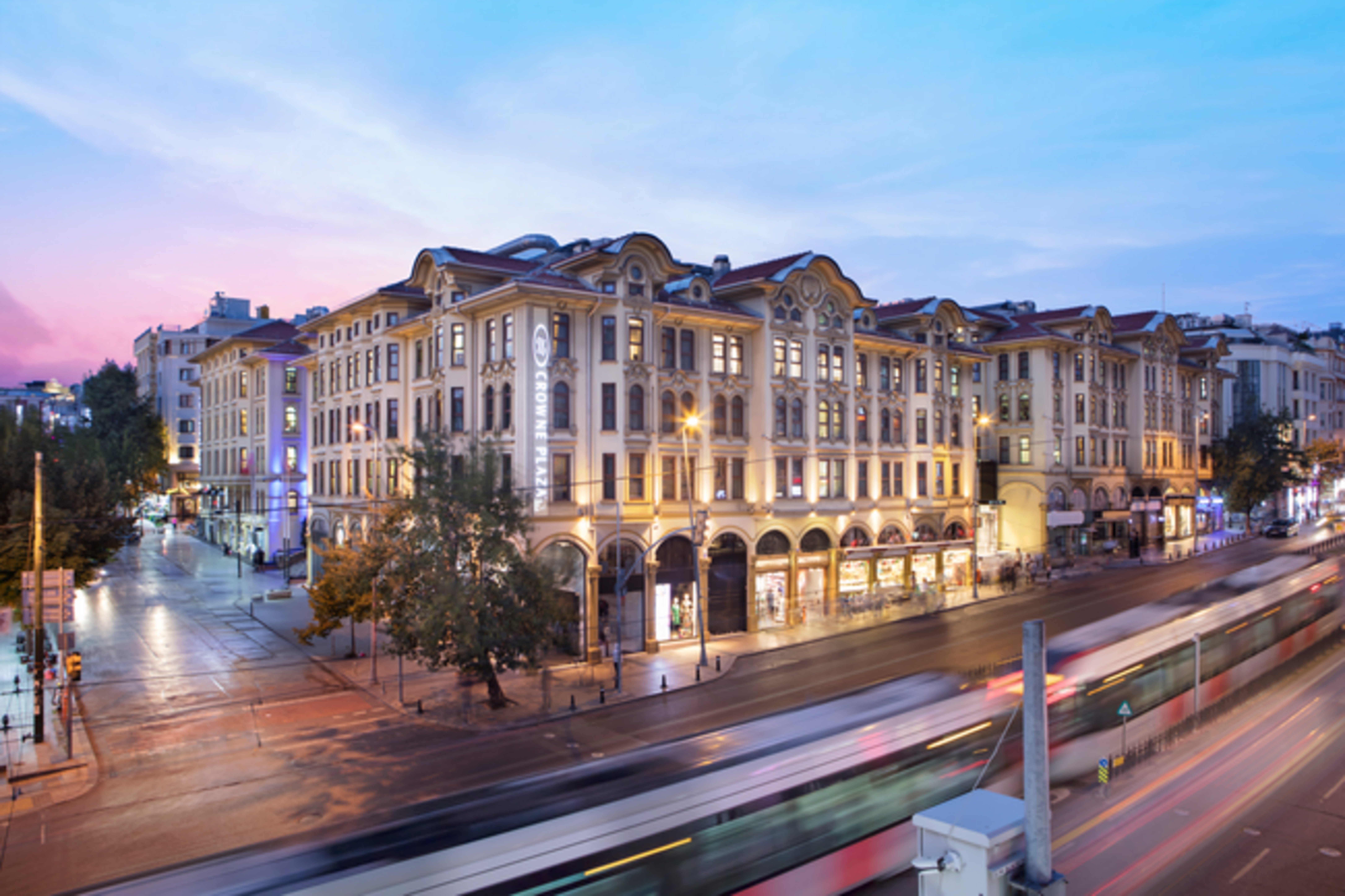 crowne plaza istanbul old city by ihg