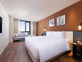 mercure ambassador seoul magok