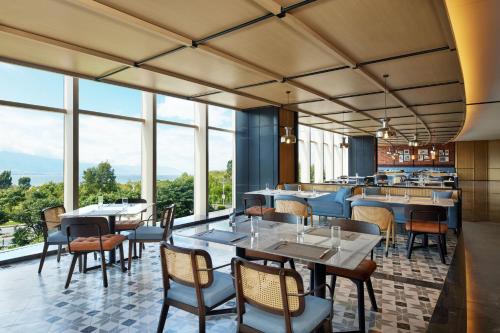 four points by sheraton dali erhai
