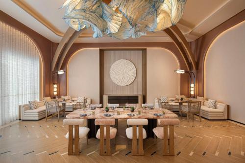 hotel indigo hainan clear water bay by ihg