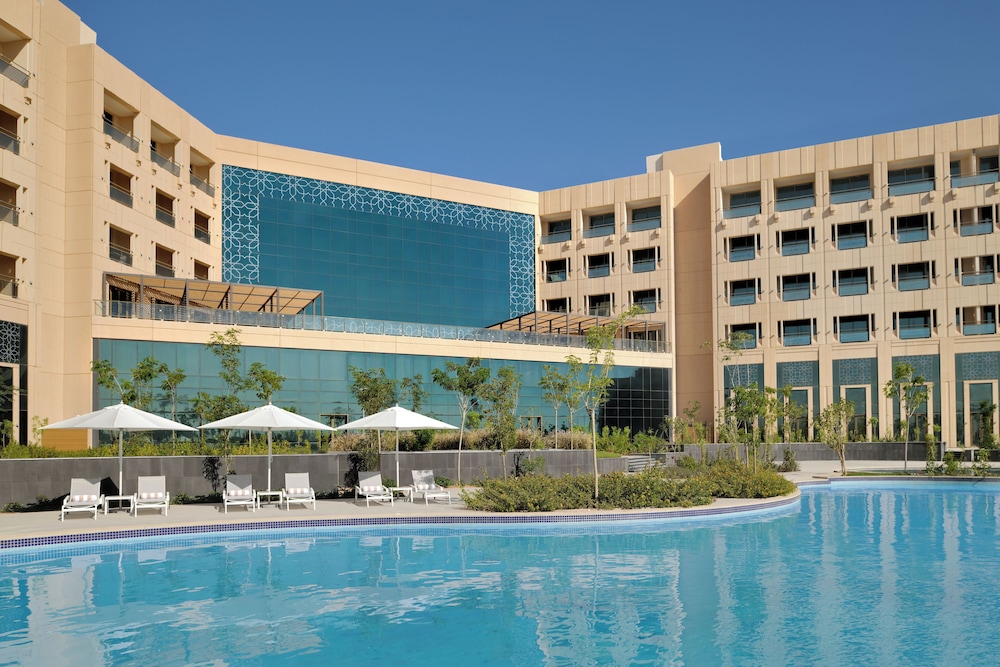 movenpick hotel waad al shamal