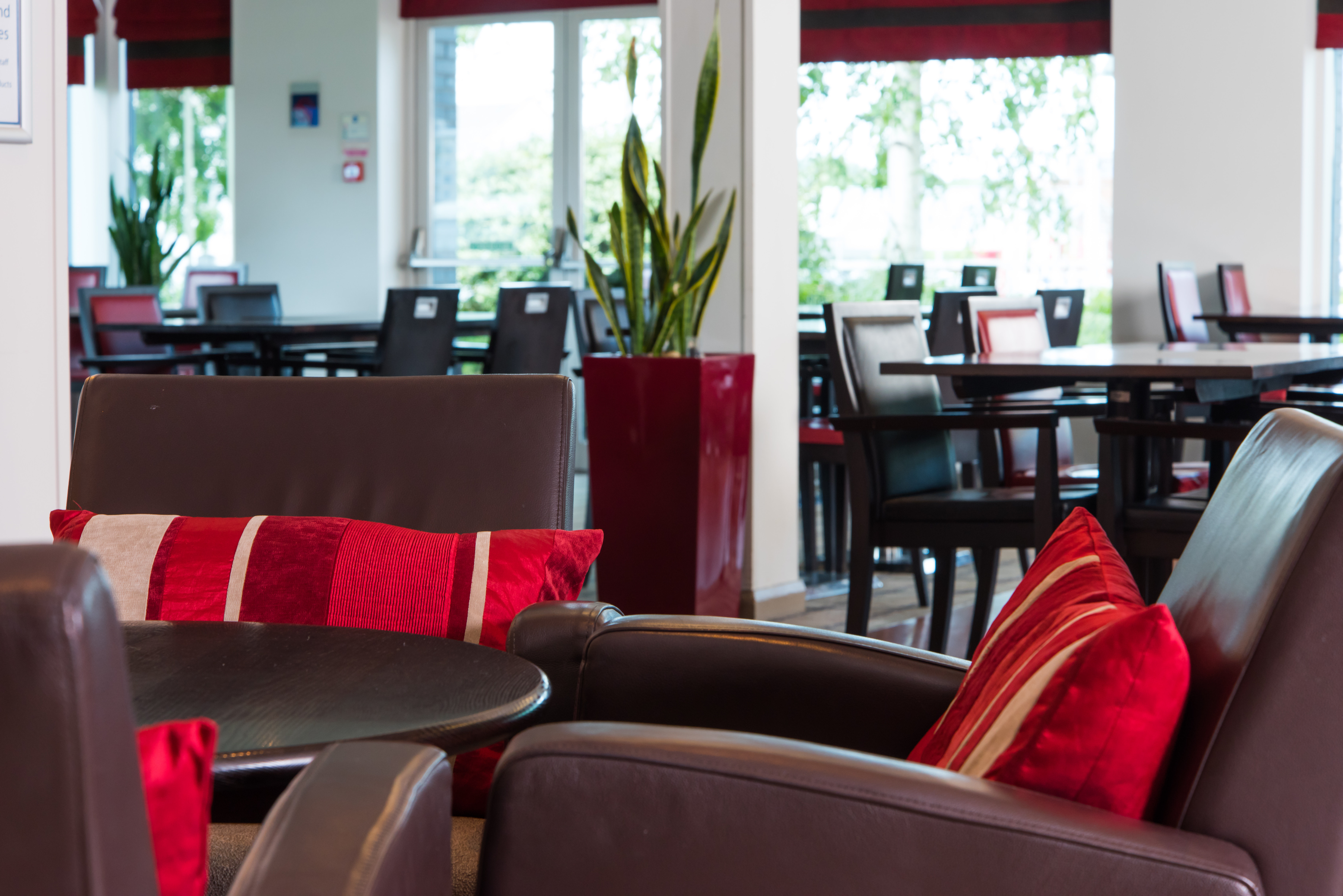 holiday inn express leeds city centre by ihg