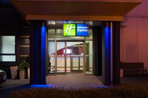 holiday inn express leeds city centre by ihg