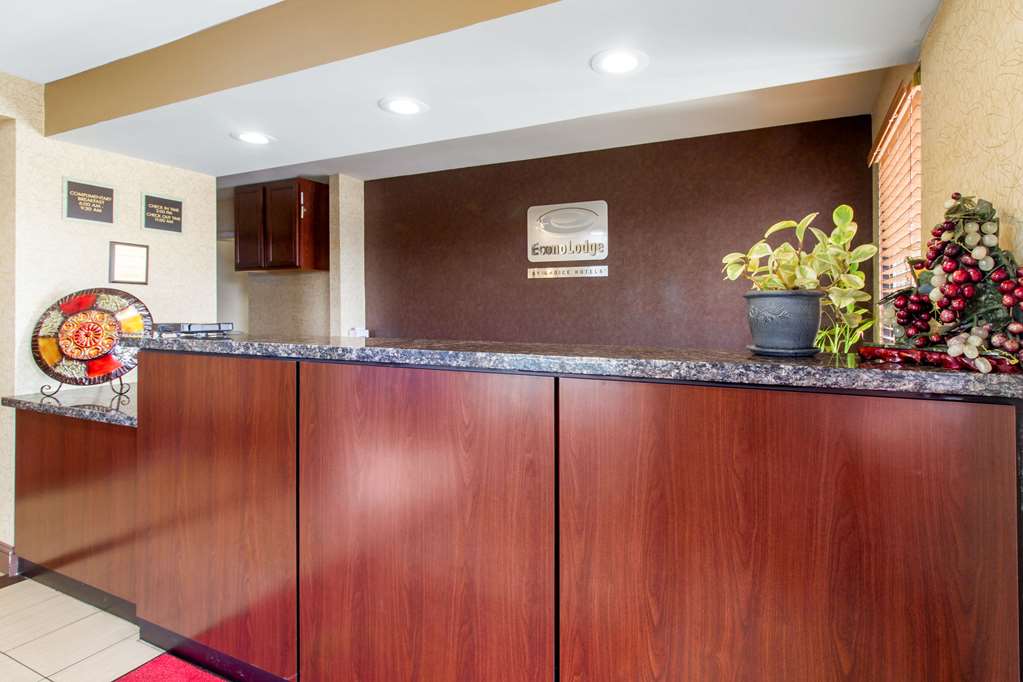 econo lodge