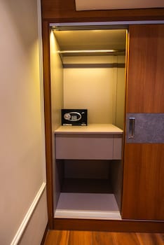 clarks inn express rishikesh