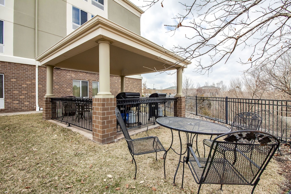candlewood suites lincoln by ihg