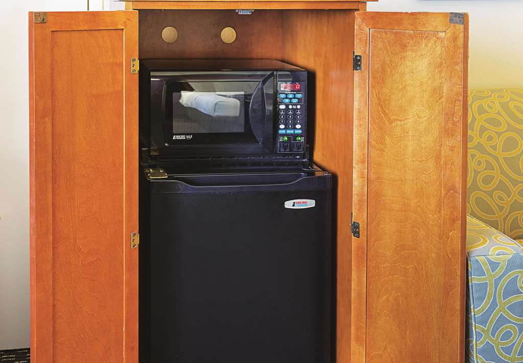 la quinta inn and suites baton rouge siegen lane