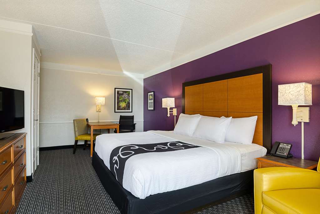la quinta inn and suites baton rouge siegen lane