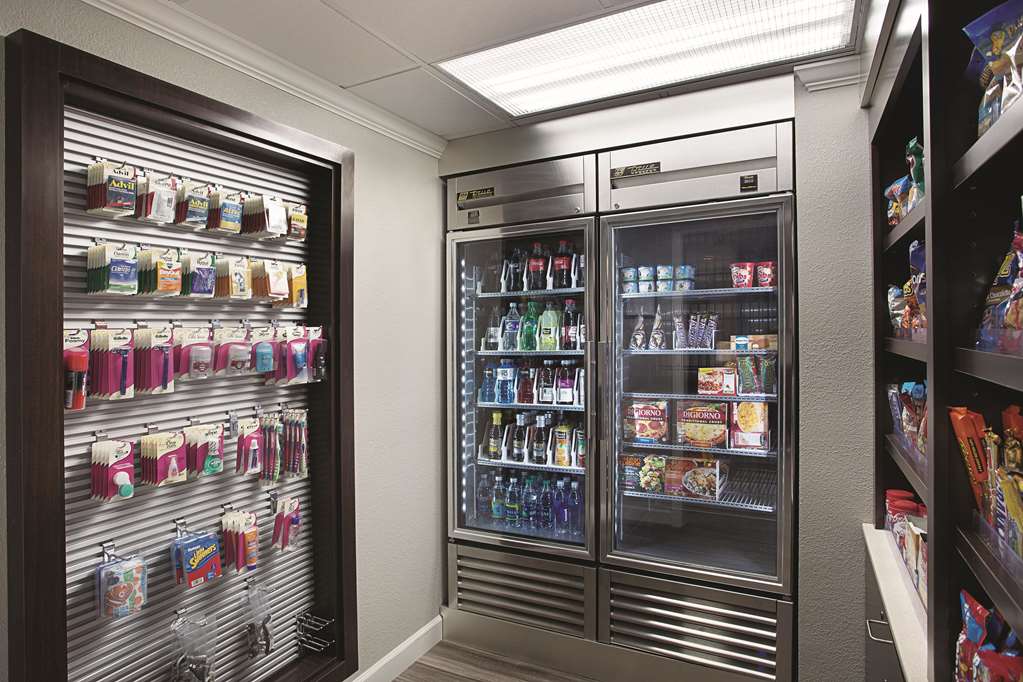 la quinta inn and suites baton rouge siegen lane