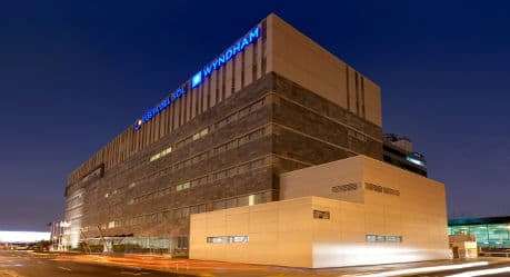 wyndham costa del sol lima airport