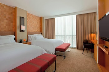 the westin lima hotel and convention center