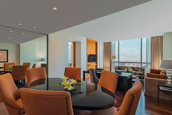 the westin lima hotel and convention center