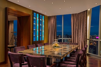 the westin lima hotel and convention center
