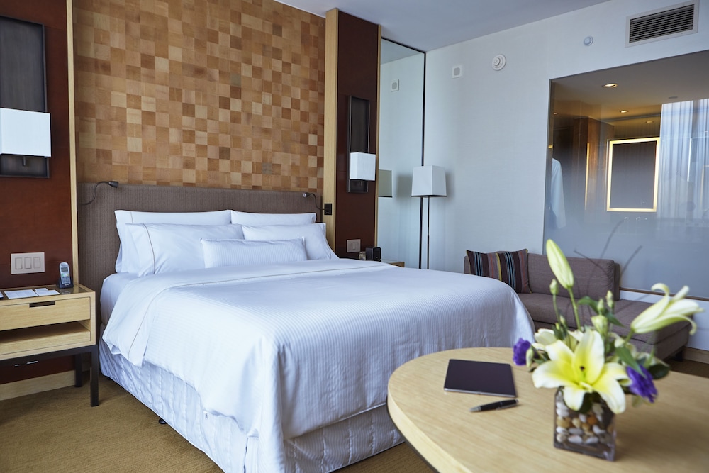 the westin lima hotel and convention center