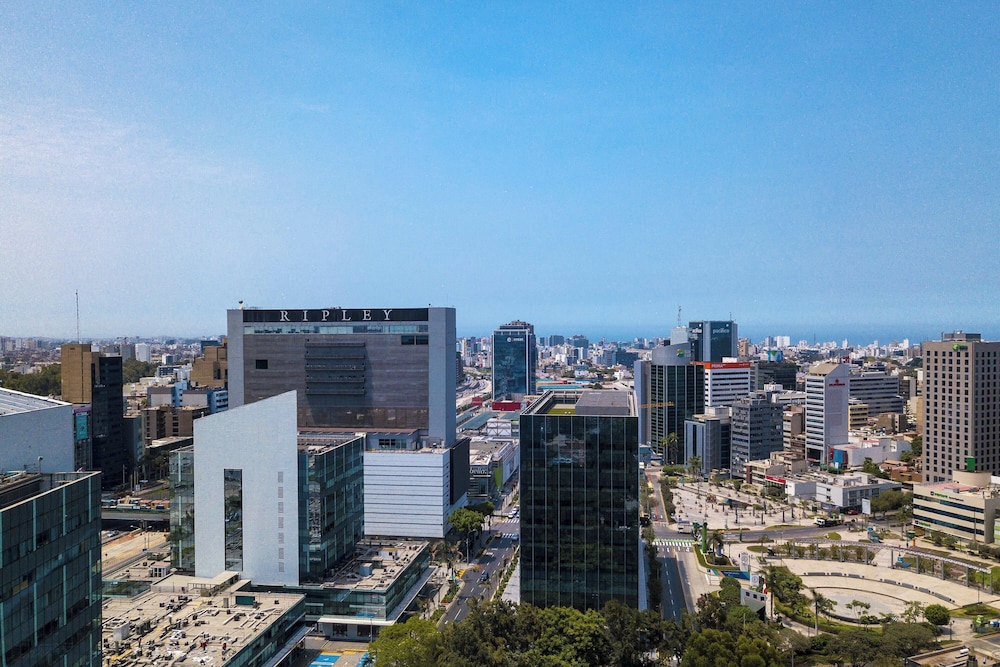 the westin lima hotel and convention center