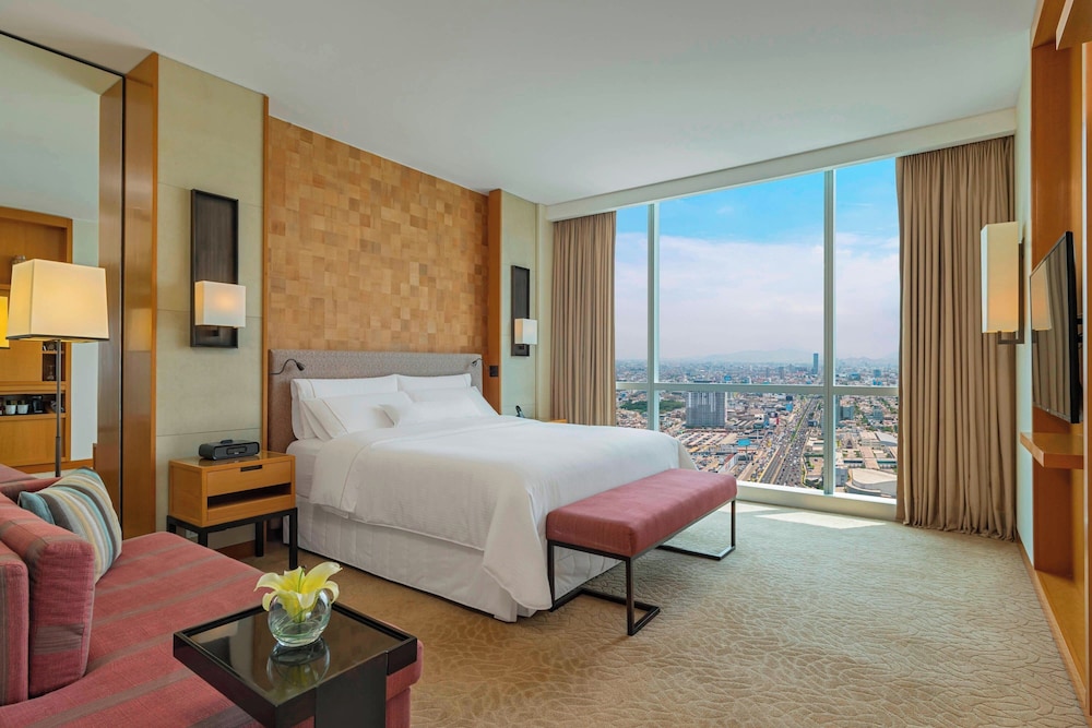 the westin lima hotel and convention center