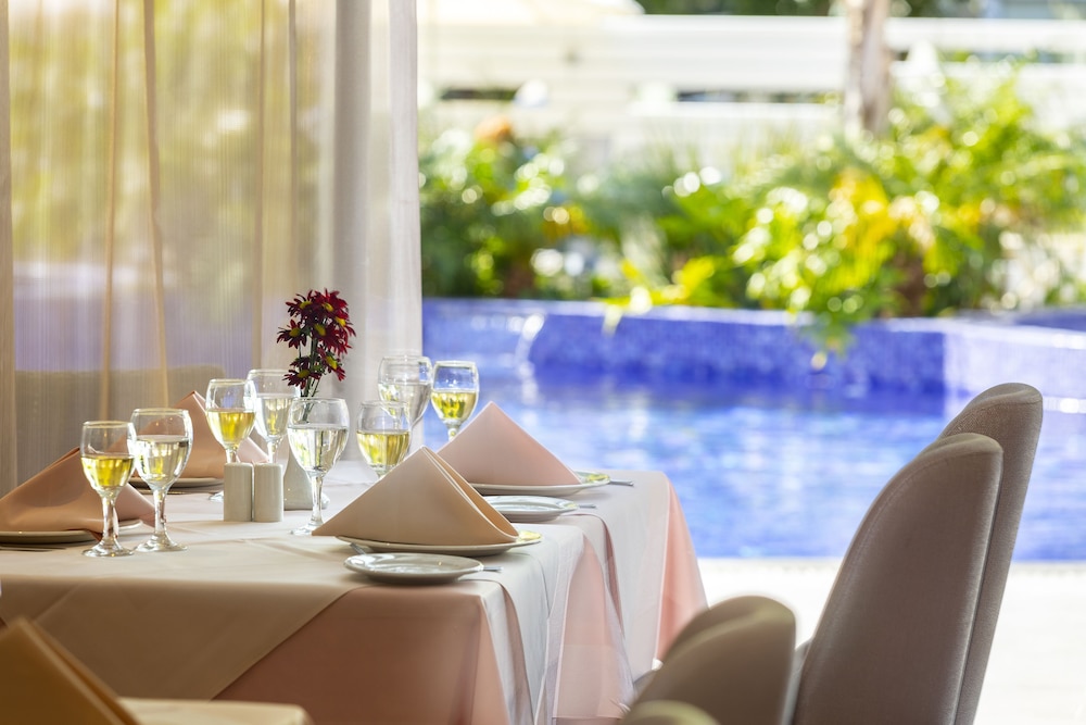 kapetanios odysseia hotel