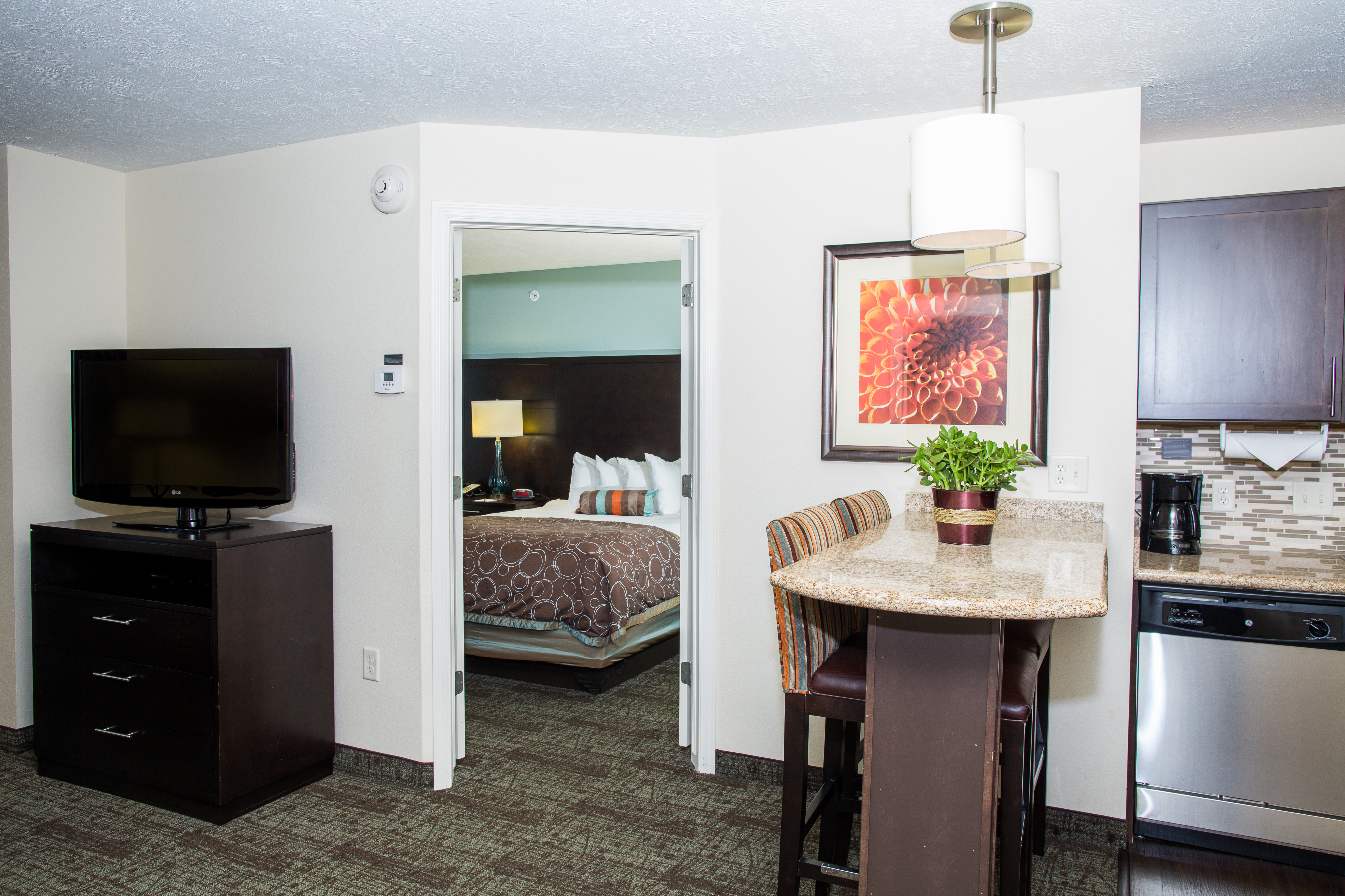 staybridge suites lincoln northeast by ihg
