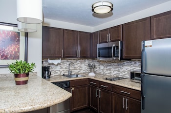 Staybridge Suites Lincoln Northeast By Ihg,Lincoln County>>Lincoln,3 star