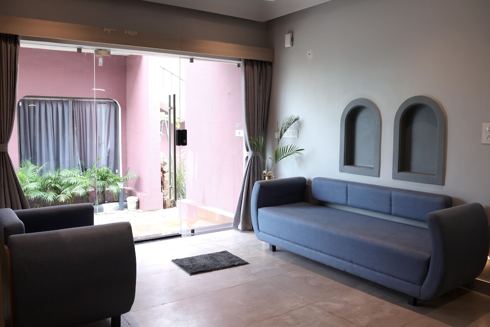 teakwood gir forest resort