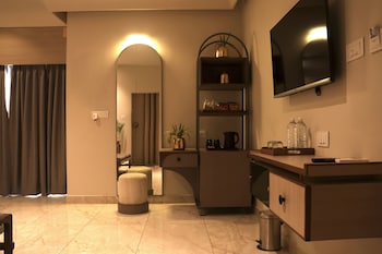 teakwood gir forest resort