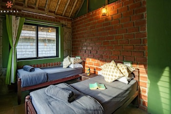 zostel hampi gangavathi