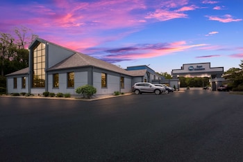 Best Western Executive Inn,Emmett Charter Township>>Battle Creek,3 star