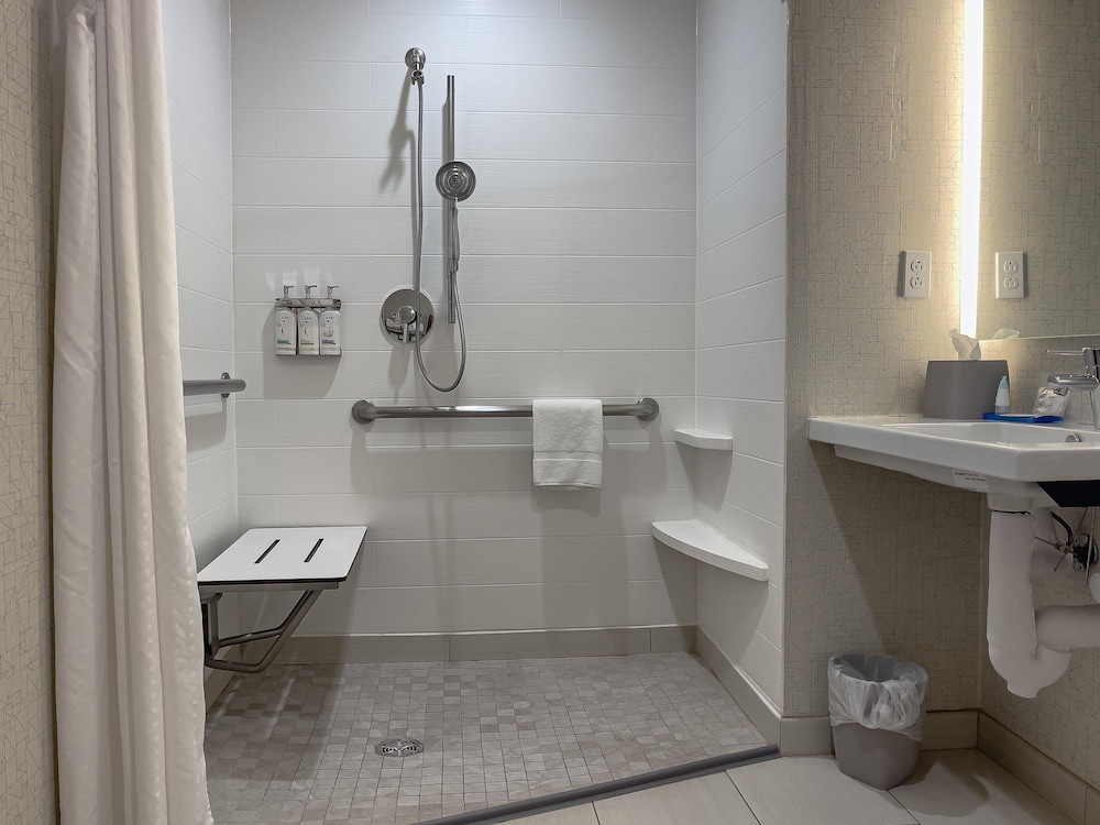 holiday inn express hotel and suites livermore by ihg
