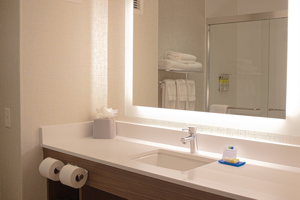 holiday inn express hotel and suites livermore by ihg