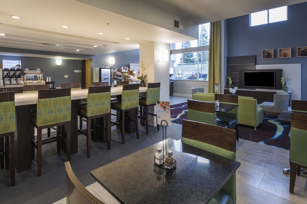 holiday inn express hotel and suites livermore by ihg