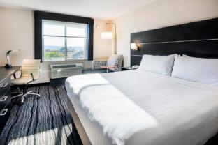 holiday inn express hotel and suites livermore by ihg