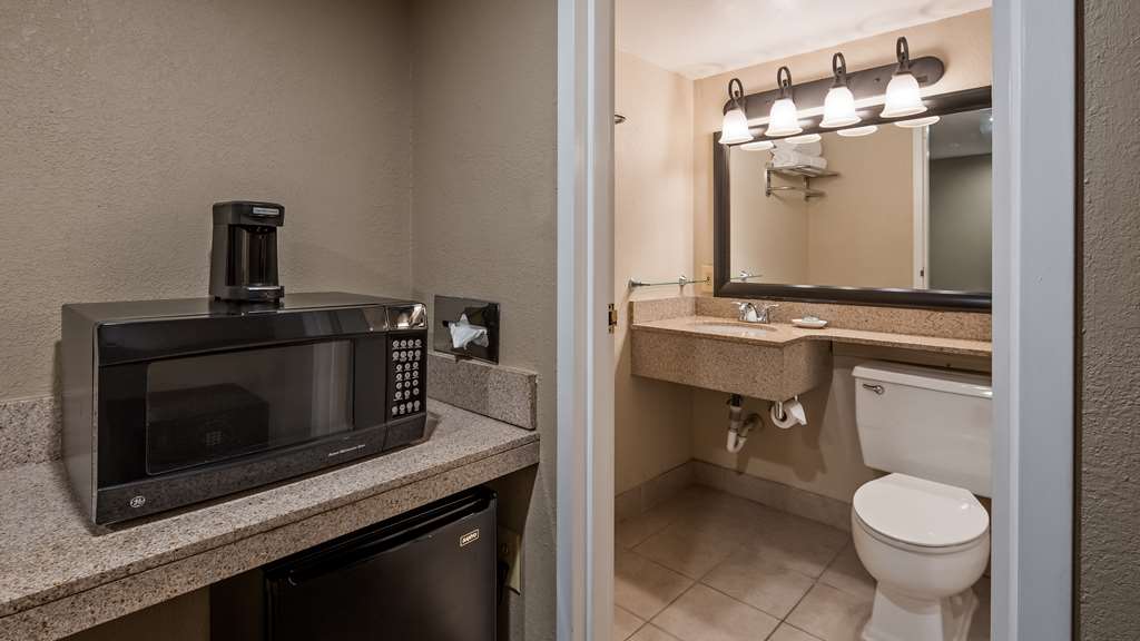 best western greenfield inn