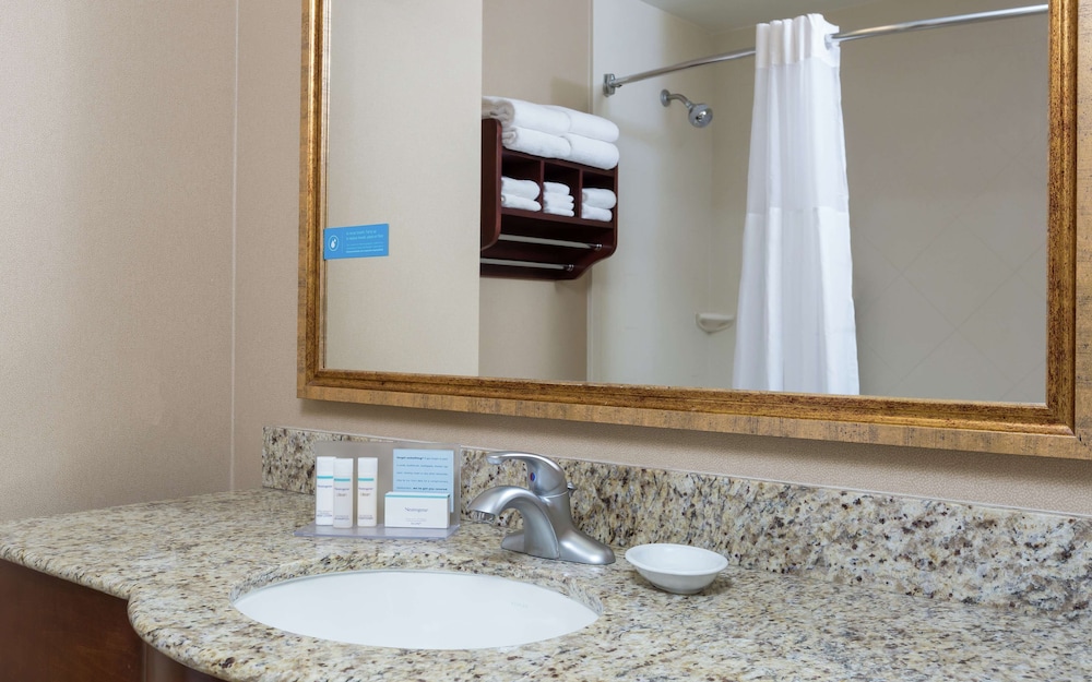 hampton inn and suites lodi