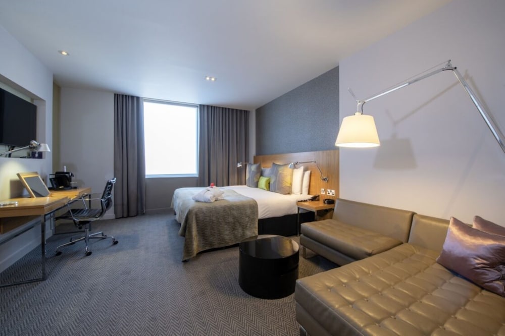 apex temple court hotel