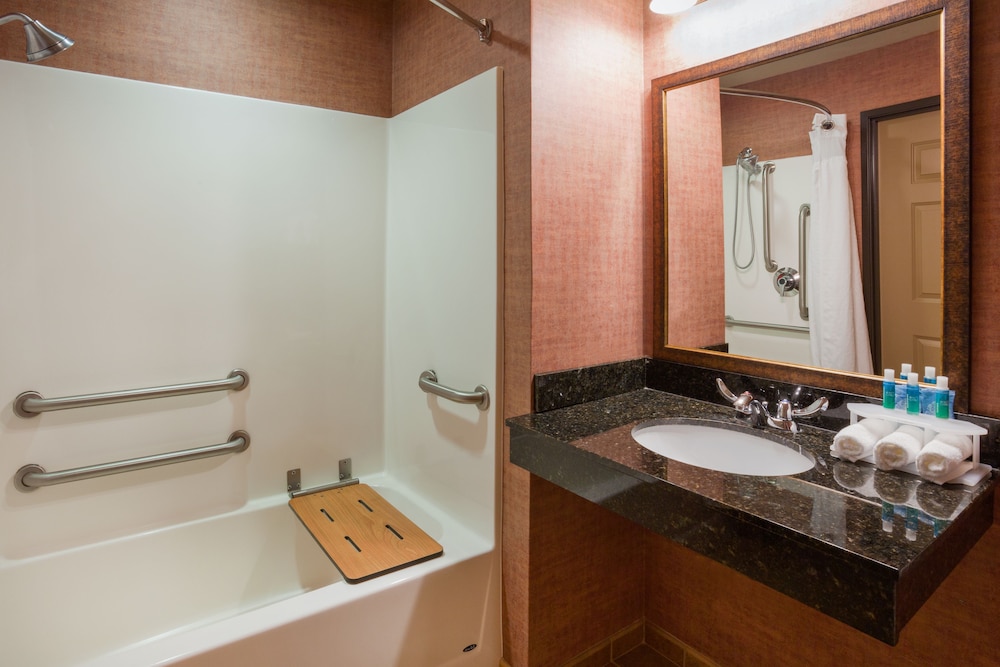holiday inn express hotel and suites brainerd baxter by ihg